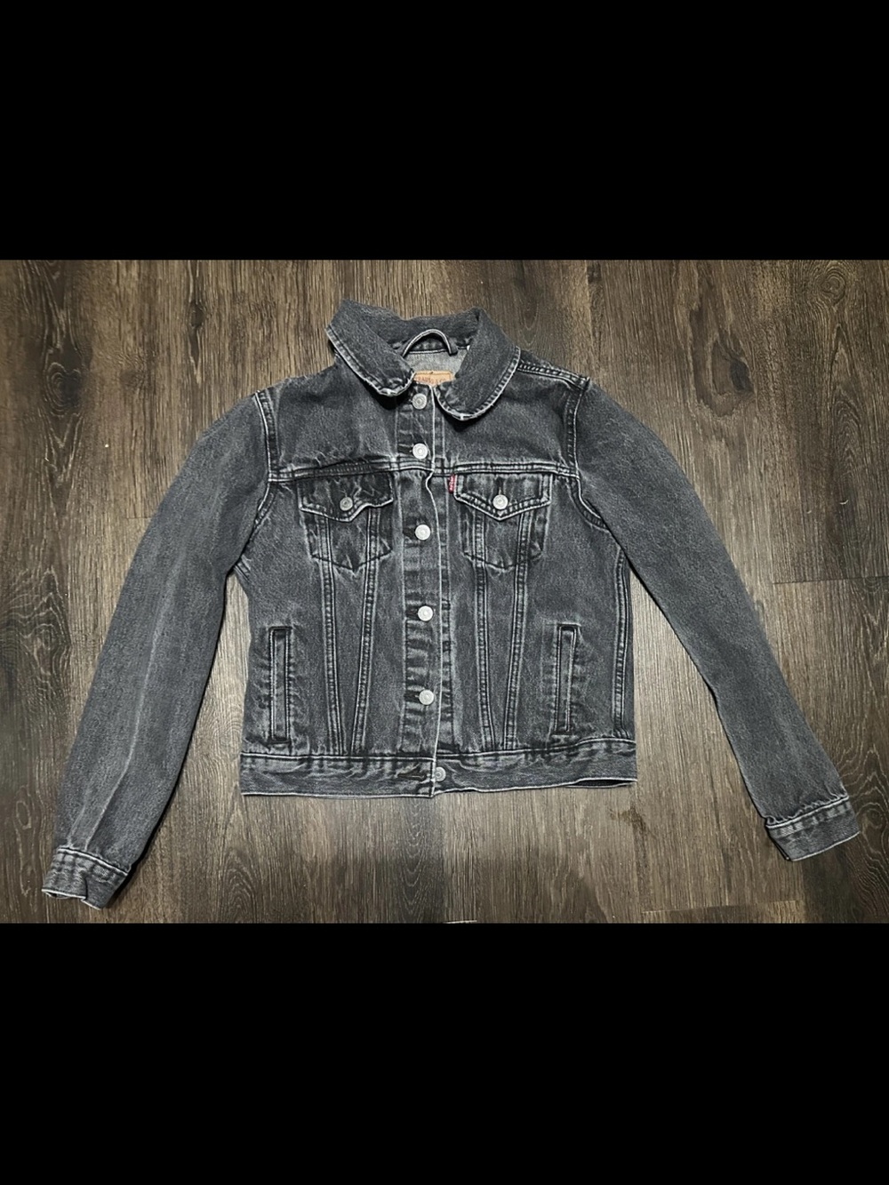 Levi's. Women's Original Wash Black Denim Trucker Jean Jacket Sz Medium